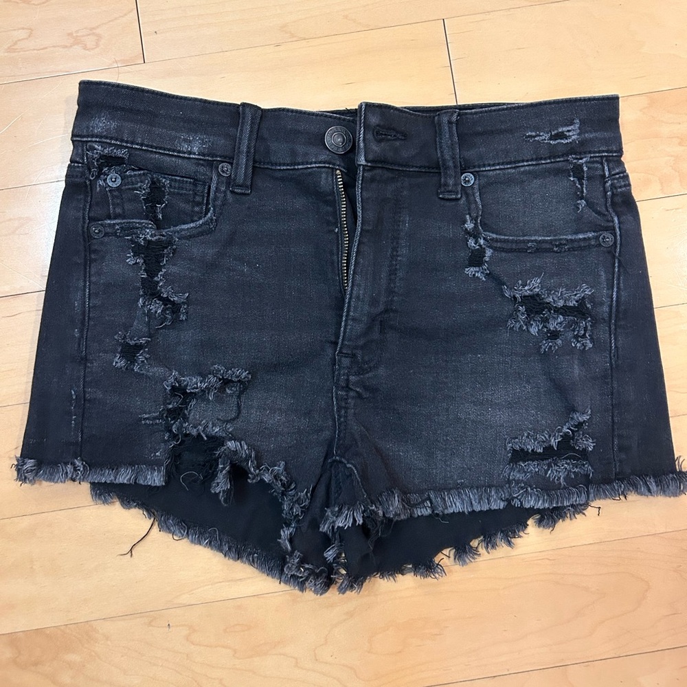 American Eagle High Rise Shortie in Black, Size 6